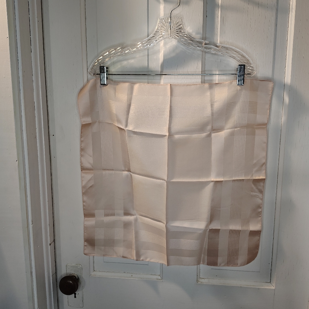 Vintage Italian Scarf/Pocket Square 🎂🎁